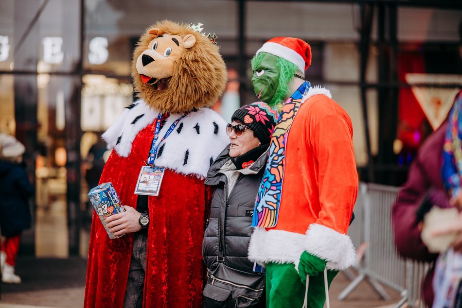 Łódź. WOŚP 2025 w Łodzi. Wioska Wikingów, pokazy taneczne i cosplay w Manufakturze