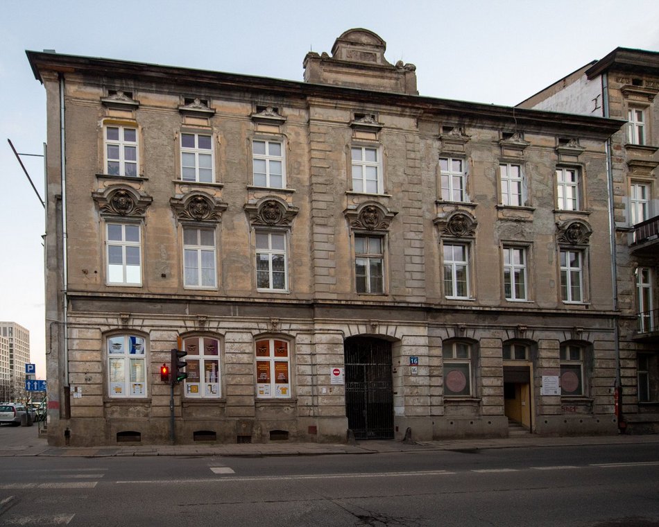 Łódź. Kamienica przy Żwirki w Łodzi przechodzi duże zmiany. Niemal pół miliona zł miejskiej dotacji!