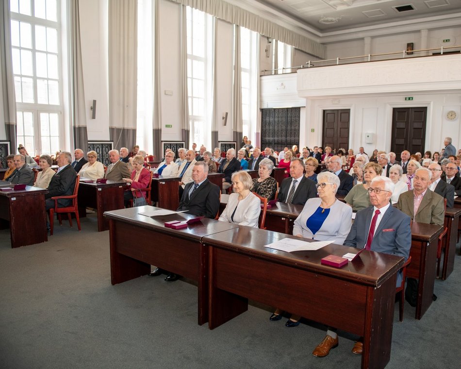 Medale za długoletnie pożycie małżeńskie trafiły do jubilatów z Łodzi.