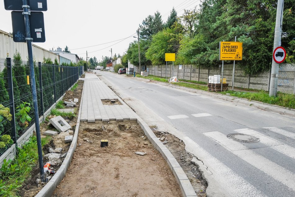 Remont ulic Zapolskiej i Płaskiej