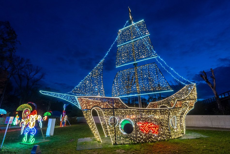 Park Miliona Świateł w Łodzi otwarty! Magiczne zwierzęta opanowały Orientarium Zoo Łódź