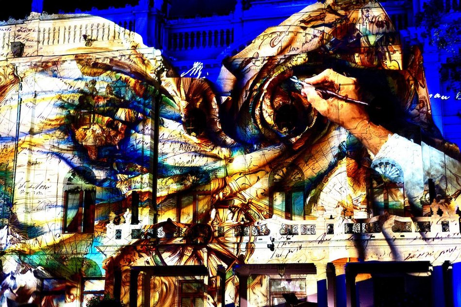 Łódź. Po prostu magia! Pałac Poznańskich zachwyca na Light Move Festival 2025