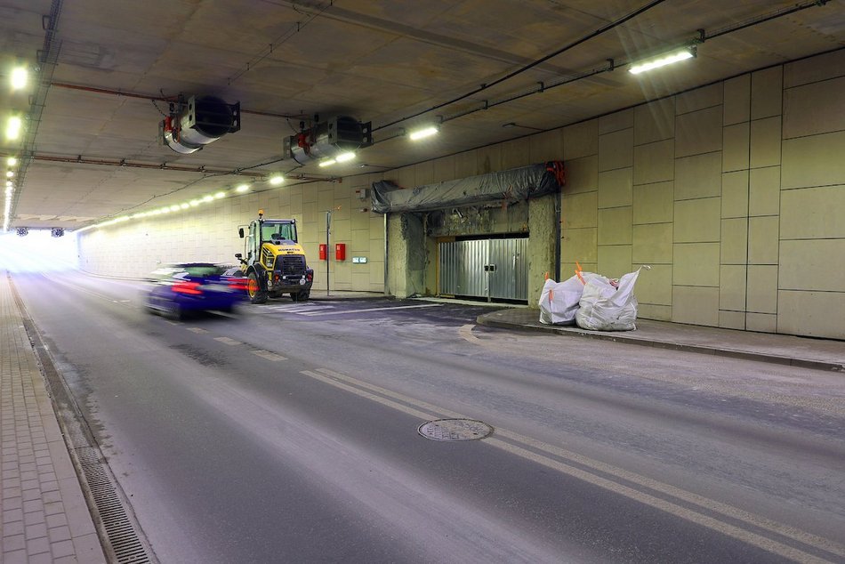 Łódź. Z podziemnej ulicy Hasa wprost na nowe parkingi. Rośnie inwestycja w Nowym Centrum Łodzi