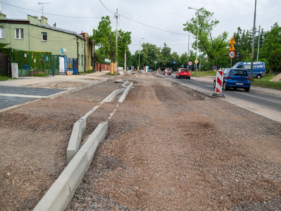 Remont ulicy Krakowskiej - plac budowy, roboty drogowe