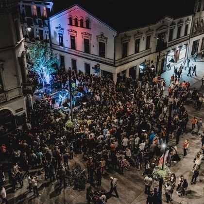 У разі поганої погоди захід буде перенесено до Klubopiwiarnia на вул. Narutowicza 8/10 