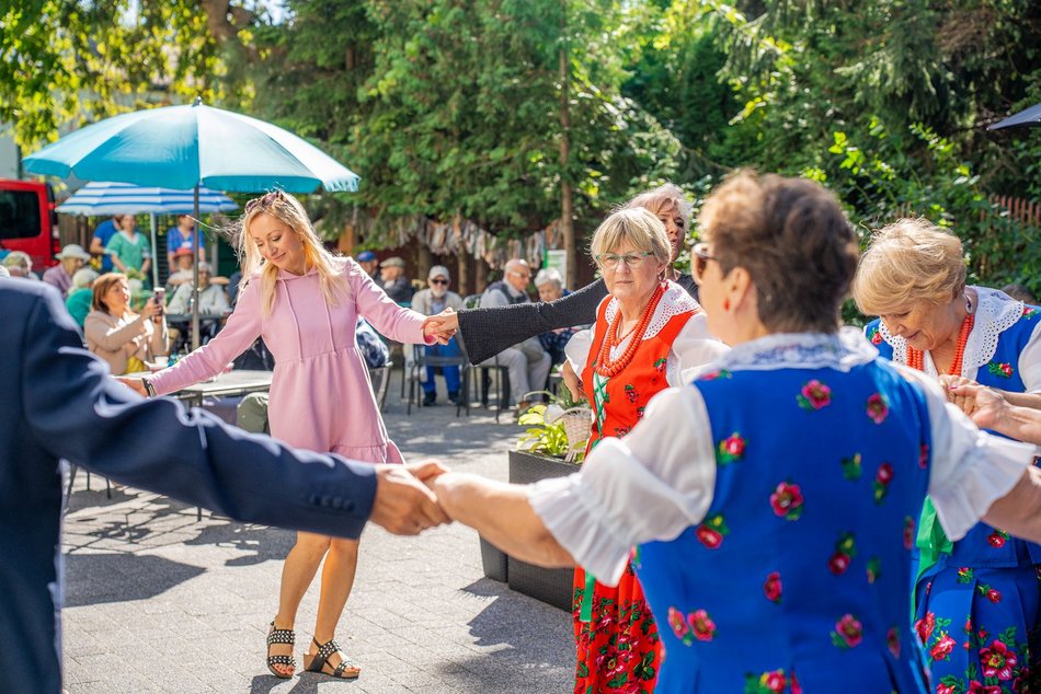 Otwarcie cukierni seniorów