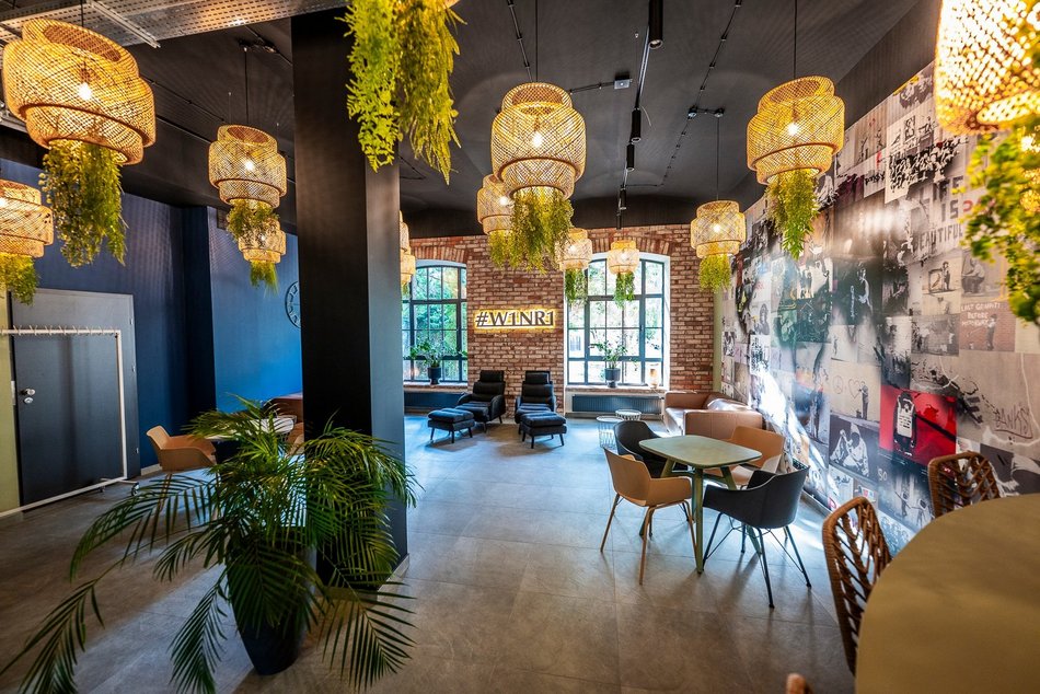 Łódź. Dziekanat na Politechnice Łódzkiej zapiera dech! Nowoczesne wnętrza jak w luksusowym hotelu