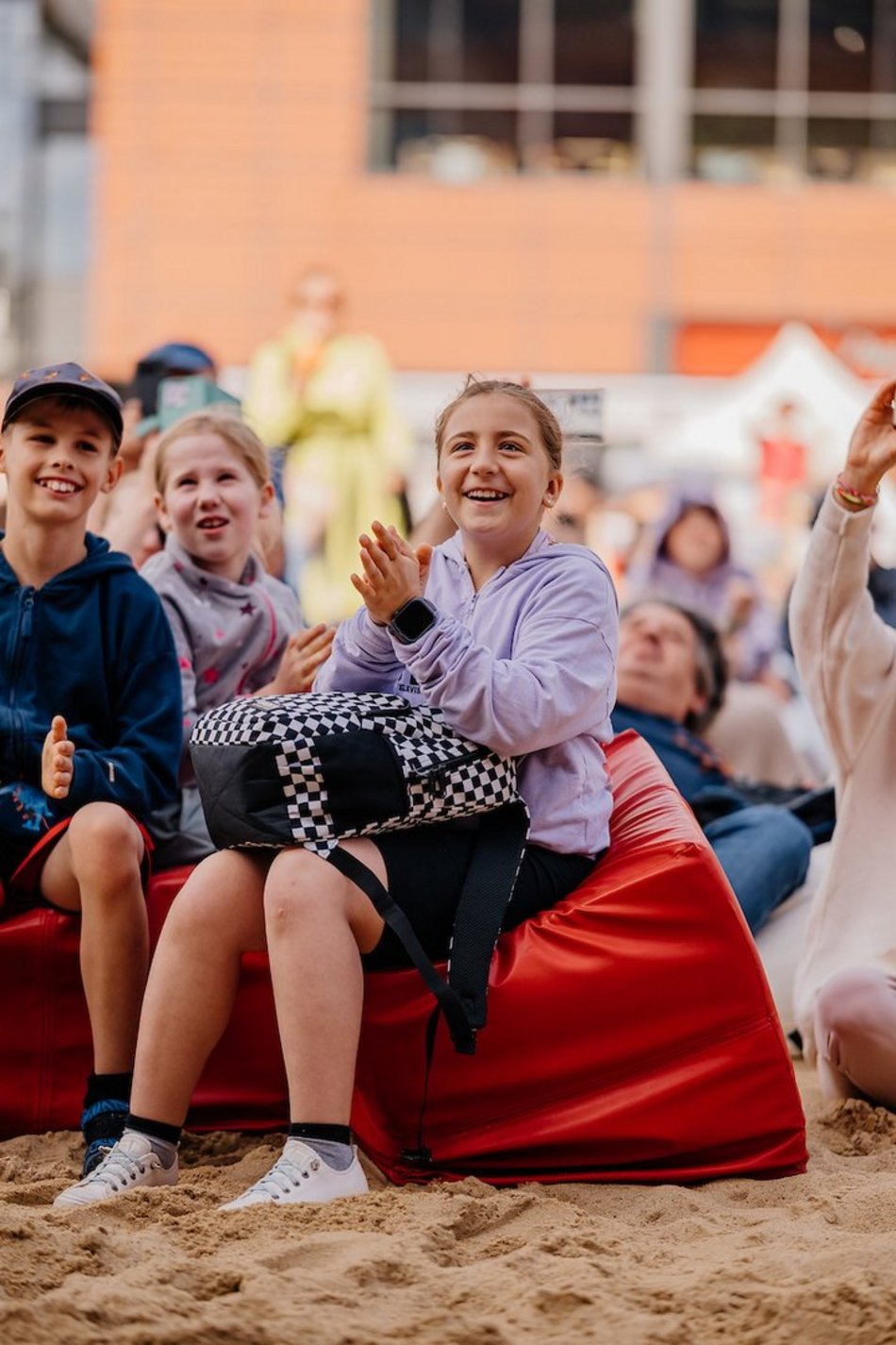 Łódź. Sławosz Uznański-Wiśniewski w kosmosie! Łodzianie oglądali start na Astropikniku w Manufakturze