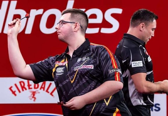 Łódź. Bez szans z faworytem. Łodzianin Sebastian Białecki kończy udział w mistrzostwach świata w darcie