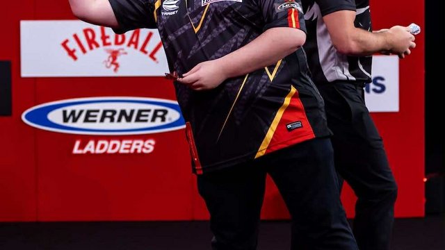 Bez szans z faworytem. Łodzianin Sebastian Białecki kończy udział w mistrzostwach świata w darcie