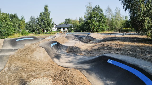 Nowy pumptrack u zbiegu Giewont i Rysy. Można śmigać do woli! [ZDJĘCIA]