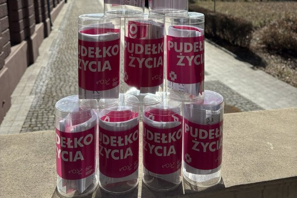 Pudełka, które ratują życie! Gdzie w Łodzi zgłosić się po ten gadżet?