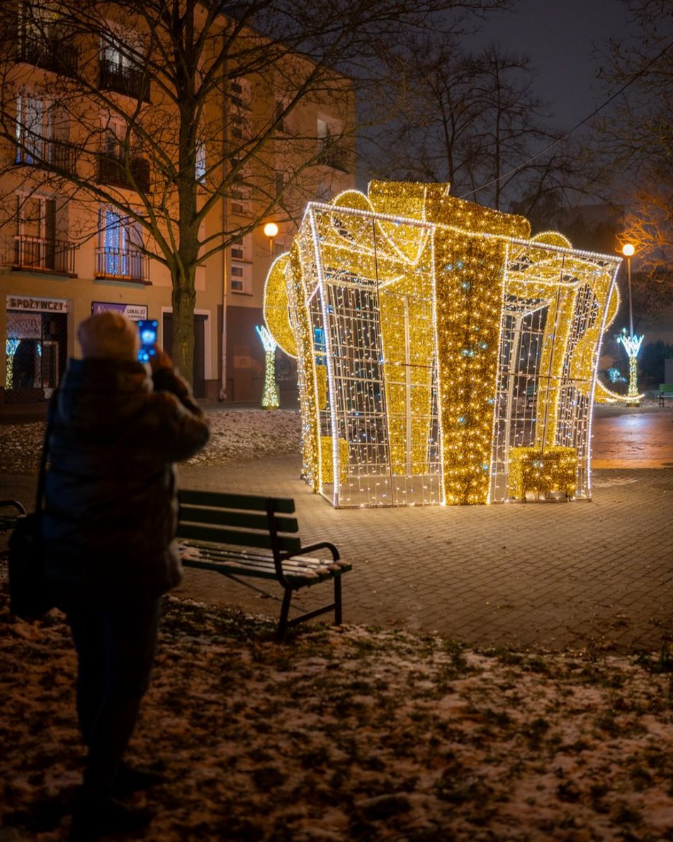 Świąteczna instalacja na Kozinach
