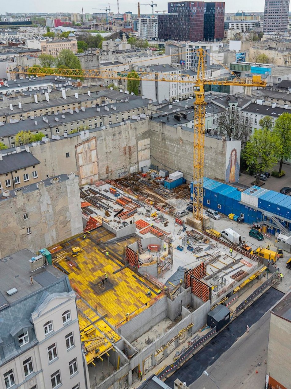 Łódź. Parkingi wielopoziomowe nabierają kształtów. Najnowszy raport z budowy