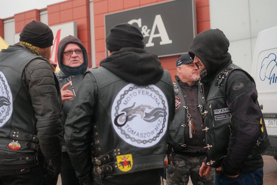 Łódź. Sezon motocyklowy w Łodzi zakończony! Pasjonaci spotkali się pod Portem Łódź