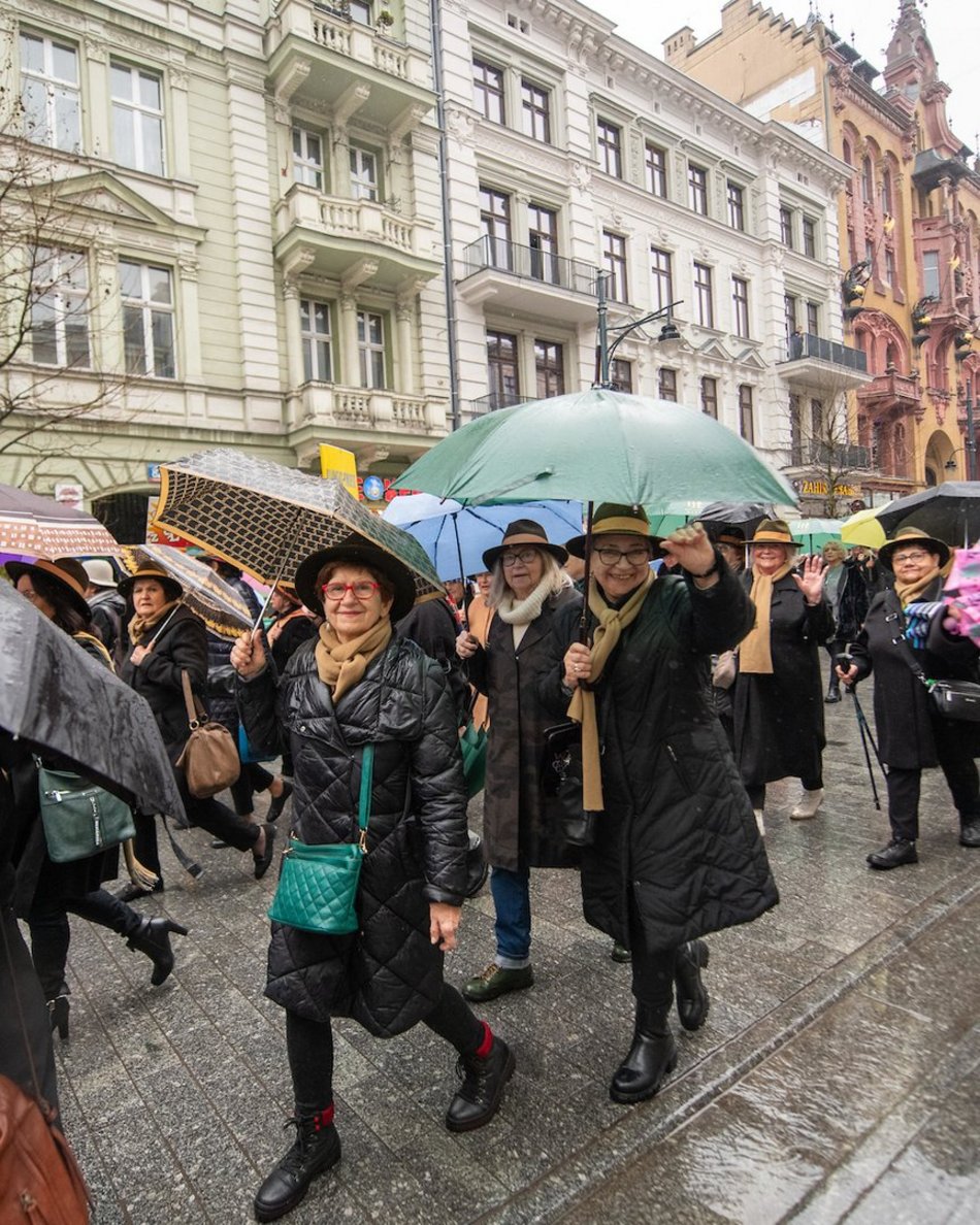 Łódź. Ogólnopolski Zjazd Krystyn! Piotrkowską przeszły setki imienniczek z całej Polski