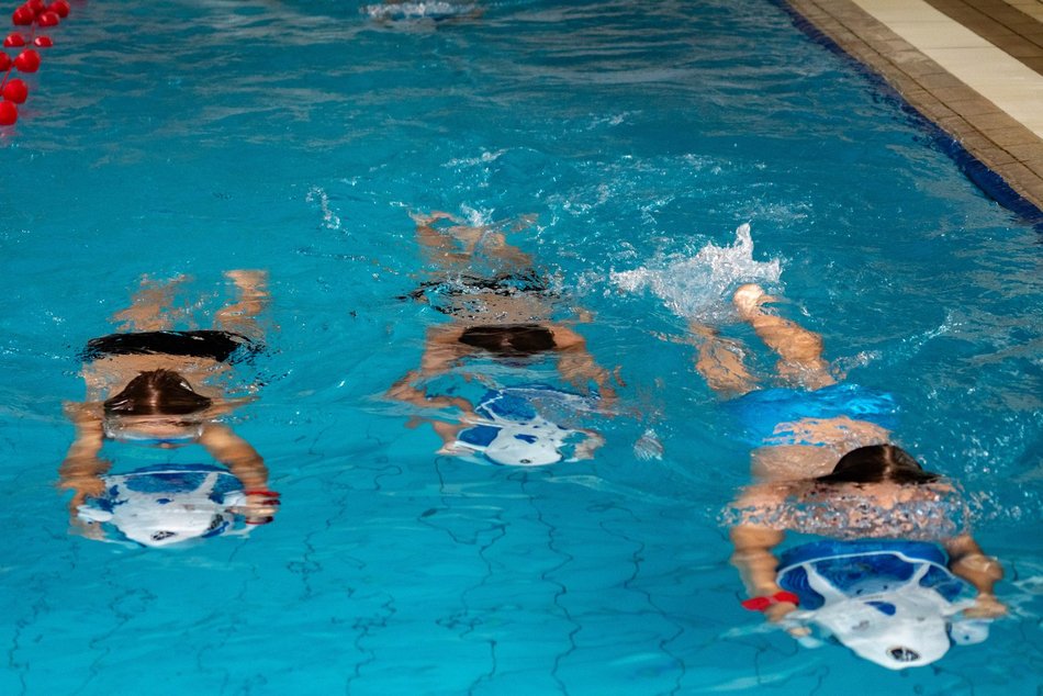 aquapark Fala, kursy wakacyjne, basen, dzieci, półkolonie w Łodzi