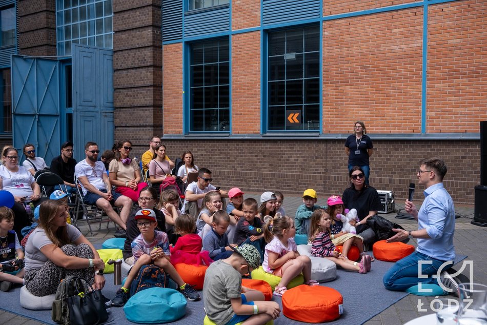 Łódź. Dzień Dziecka w EC1 Łódź. Eksperymenty, warsztaty i kosmiczny piknik