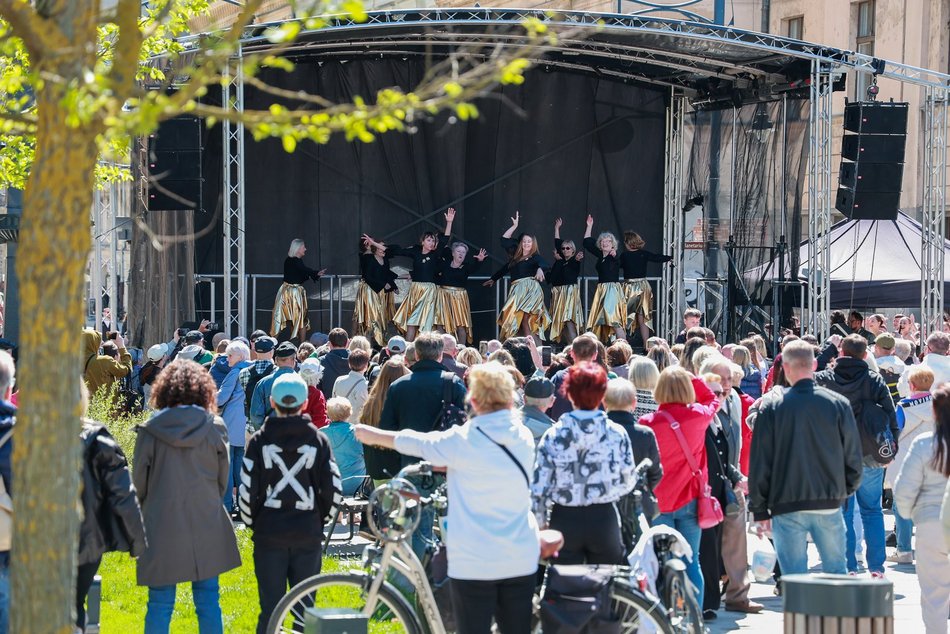 Łódź. Międzynarodowy Dzień Tańca w Łodzi. Pokazy, warsztaty i wspólna potańcówka