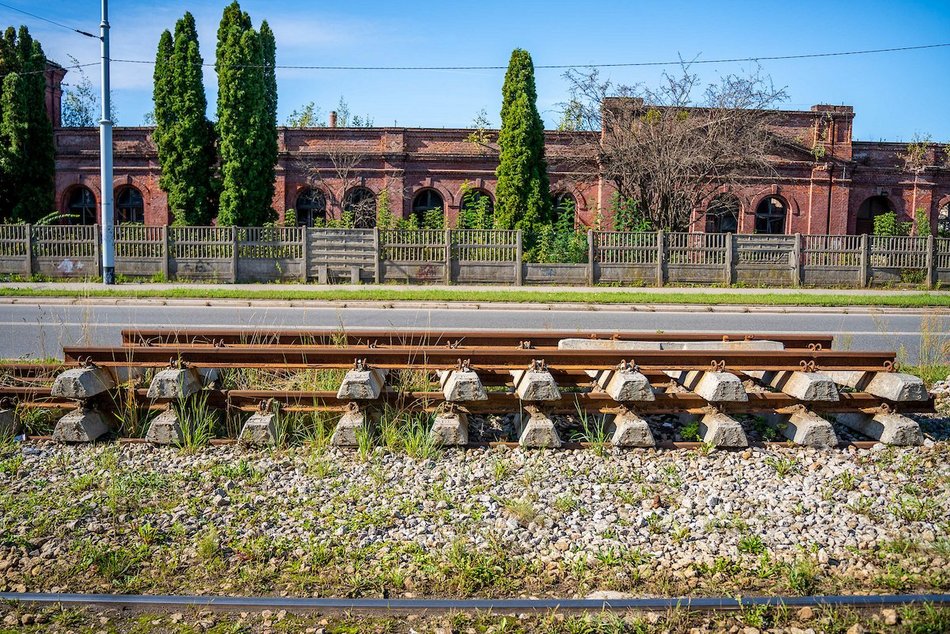 Łódź. Prace torowe na Kilińskiego w Łodzi. Zmiany w rozkładzie MPK Łódź