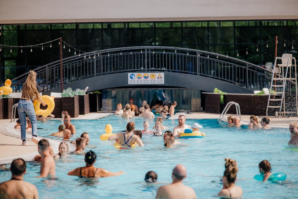 Lany poniedziałek w Aquaparku Fala. Tam wody nie brakowało!