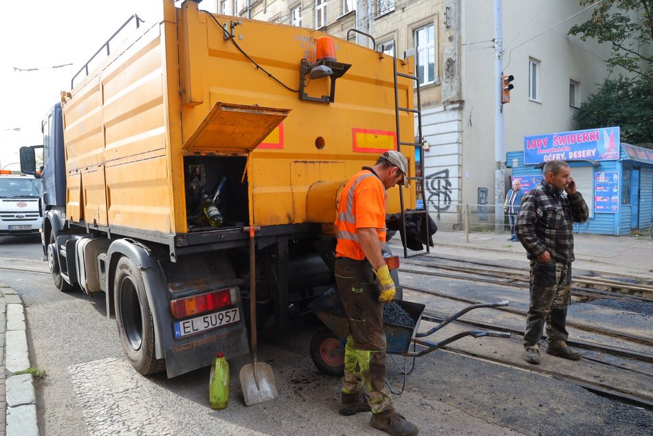 Remont Wojska Polskiego. Otwarcie Zgierskiej i przejazd przez plac Kościelny. Zmiany MPK Łódź