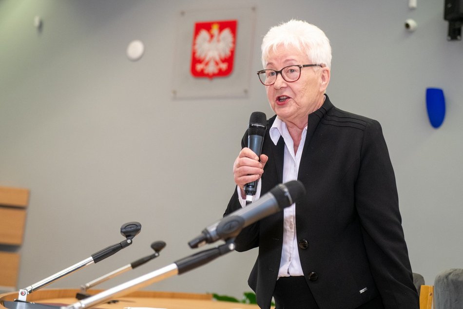 Zakończenie roku na Uniwersytecie Trzeciego Wieku UŁ. Nie obyło się bez wzruszeń