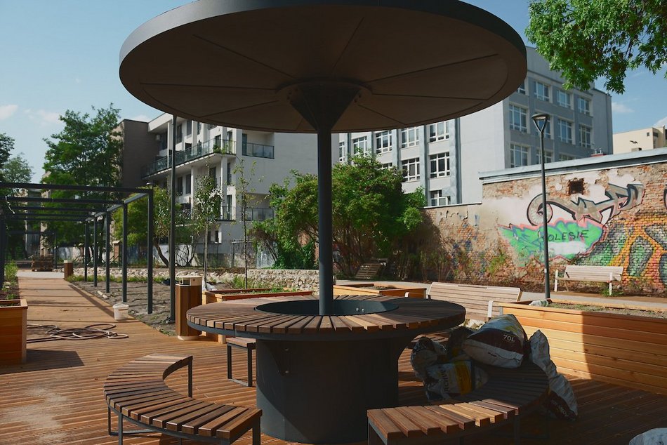 Łódź. Takiego skweru w Łodzi jeszcze nie było! Siłownia, park sensoryczny i plac zabaw już gotowe