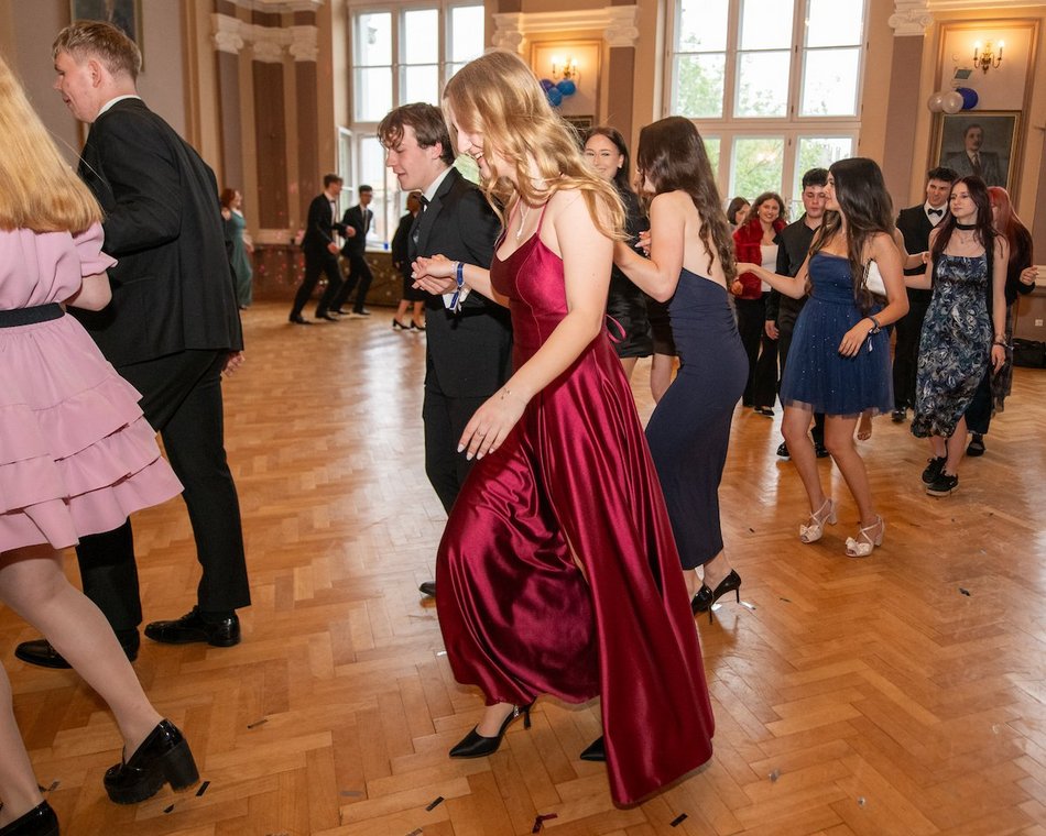 Łódź. A po maturze… bawiliśmy się doskonale! Bal pomaturalny w III LO w Łodzi