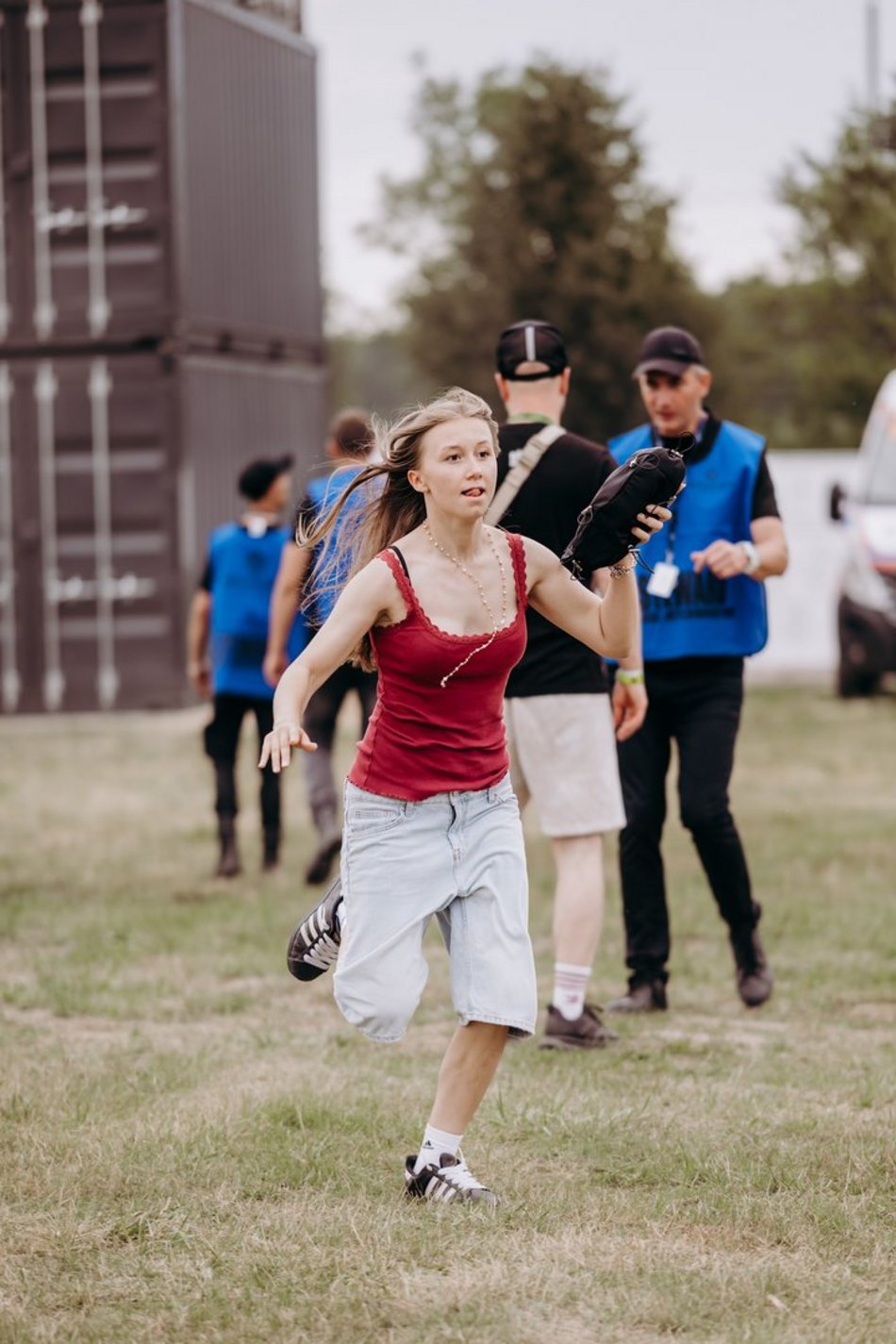 Łódź Summer Festival 2025 wystartował! Otwarcie bram i tłumy biegnące pod scenę!