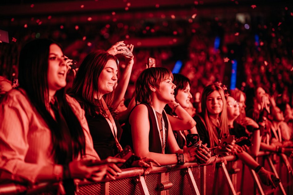Łódź. 5 Seconds Of Summer w Atlas Arenie w Łodzi. Wielkie show i hala pękająca w szwach!