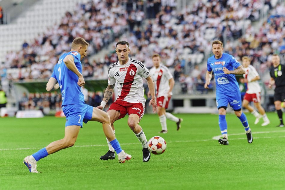 Łódź. ŁKS Łódź na fali! Łodzianie rozbili na własnym stadionie Pogoń Siedlce