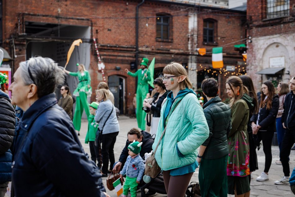 Zielona parada przeszła Piotrkowską! Tłumy świętują z okazji Dnia Świętego Patryka
