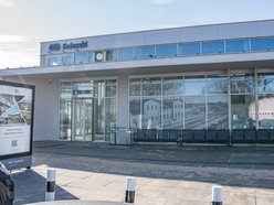 Łódź. Remont dworca w Koluszkach. Nowy parking, stacja rowerowa, przystanek autobusowy i więcej