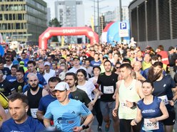 Łódź. Bieg Ulicą Piotrkowską Rossmann Run 2026. Nowa trasa, tańsze bilety i więcej