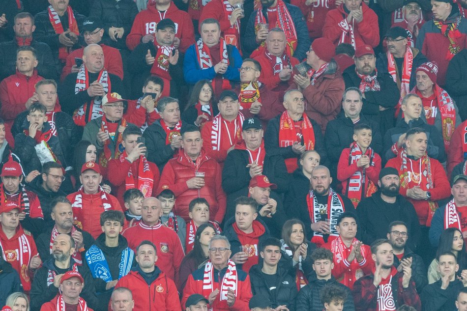 Łódź. Kibice na meczu Widzewa Łódź z Górnikiem Zabrze. Byłeś/aś? Znajdź się w galerii!