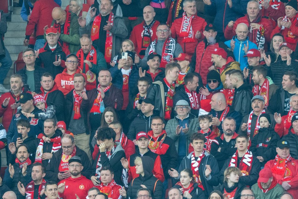Łódź. Kibice na meczu Widzewa Łódź z Górnikiem Zabrze. Byłeś/aś? Znajdź się w galerii!