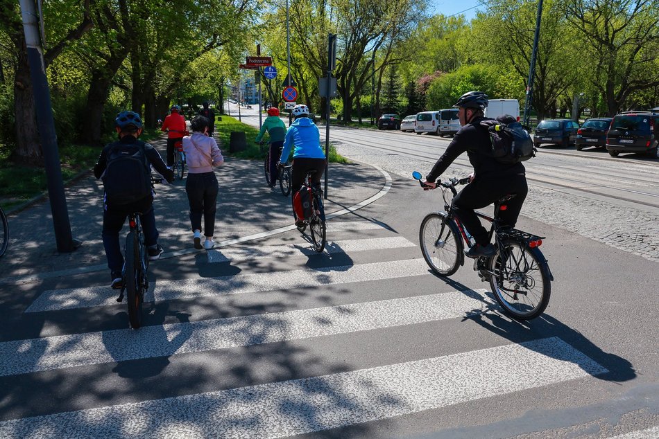 Łódź. Pierwsza wycieczka rowerowa Zielonej Łodzi w 2025 roku. Co za frekwencja!