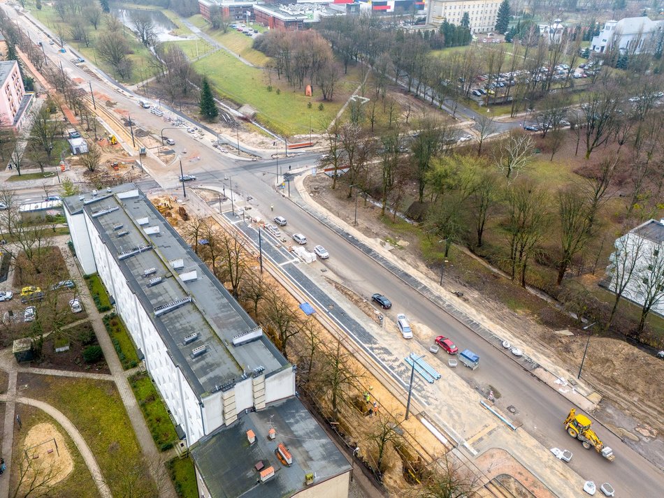 remont ulicy widziany z lotu ptaka