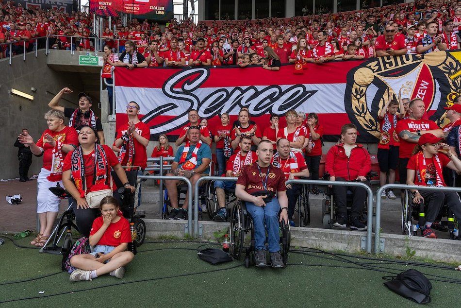 Łódź. Kibice na meczu Widzewa Łódź z Zagłębiem Lubin. Byłeś? Odszukaj się w galerii