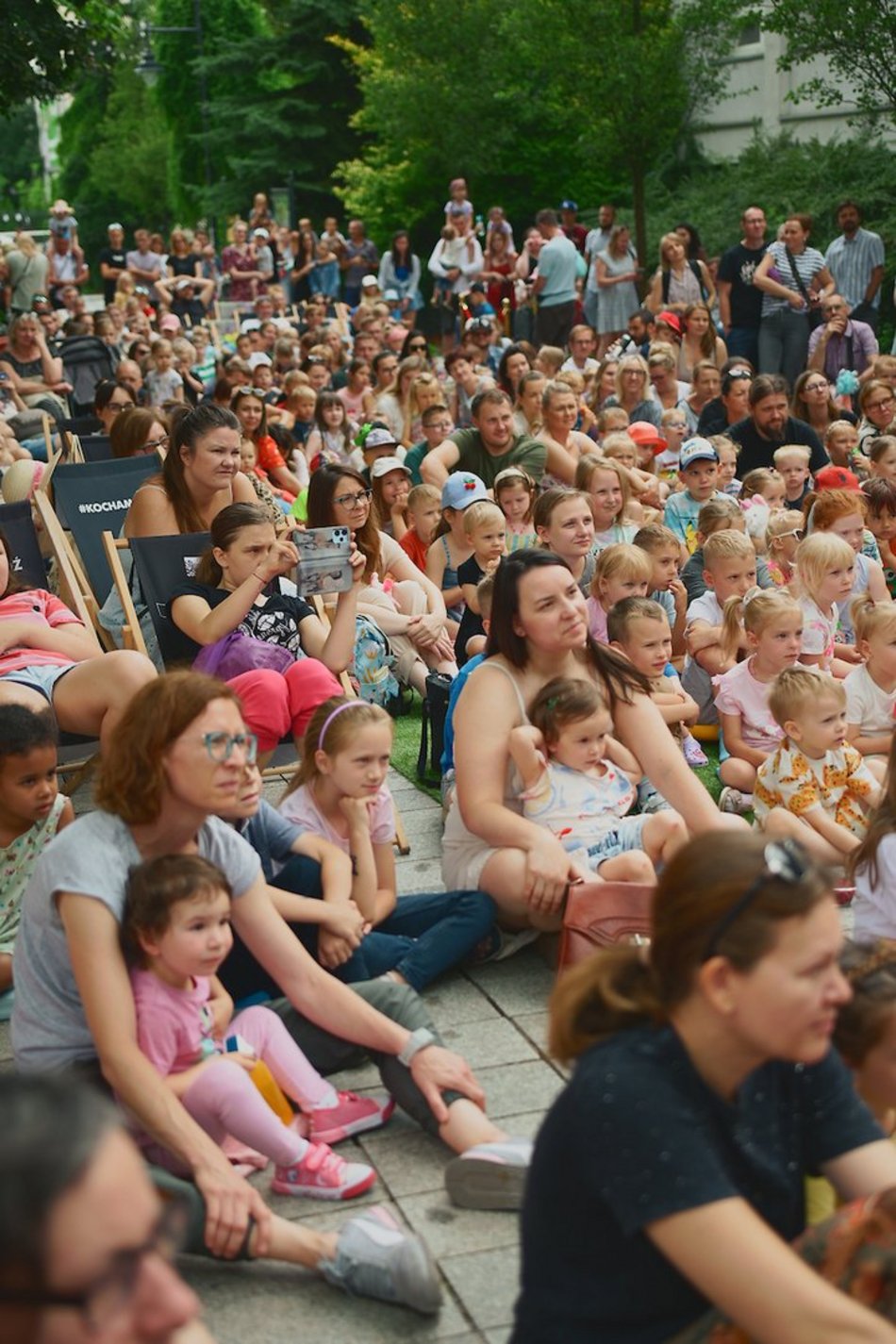 Łódź. Baśniowa Piotrkowska w Łodzi. Teatr Barnaby zapewnił dobrą zabawę całej rodzinie!