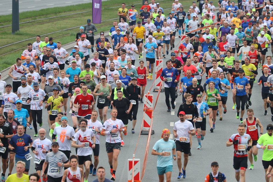 DOZ Maraton 2023. Brałeś udział w biegu? Znajdź się na zdjęciach!