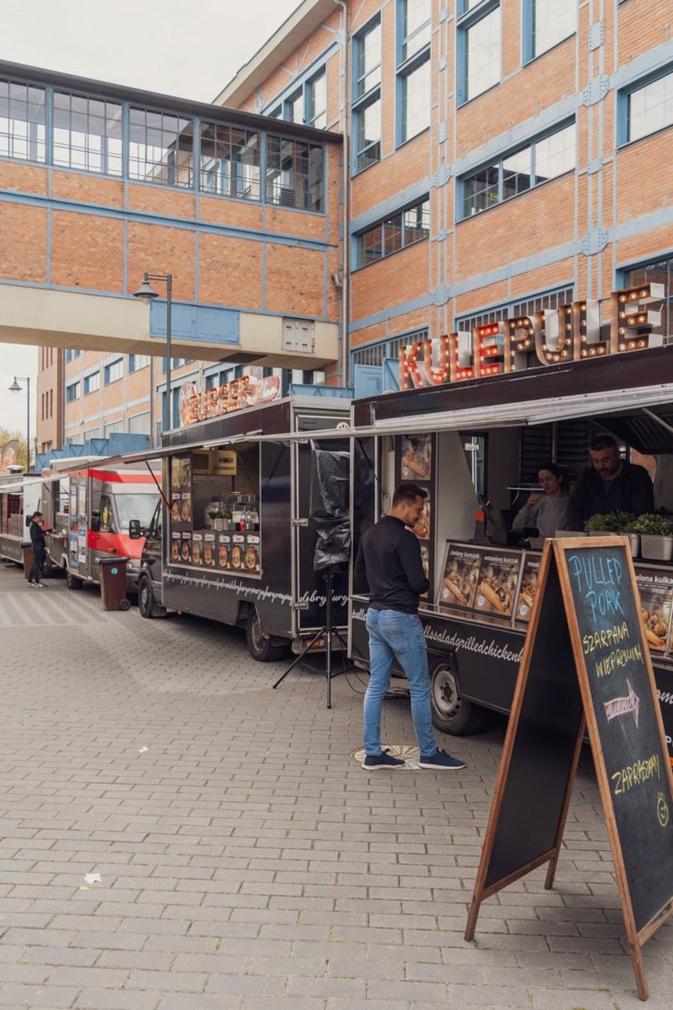 Foodrucki w EC1 Łódź
