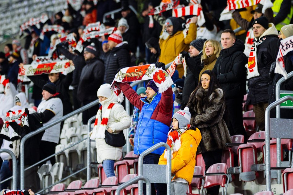 Łódź. Kibice na meczu ŁKS Łódź - Chrobry Głogów. Byłeś/aś? Znajdź się w galerii!