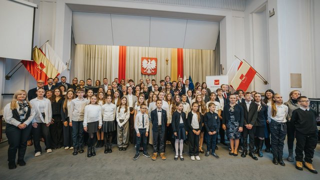  Łódź nagradza najzdolniejszych uczniów. Stypendia Prezydenta Miasta Łodzi rozdane [ZDJĘCIA]