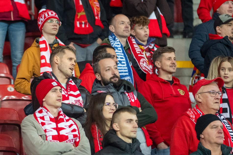 Kibice na meczu Widzewa Łódź z Zagłębiem Lubin. Byłeś/aś? Odszukaj się w galerii