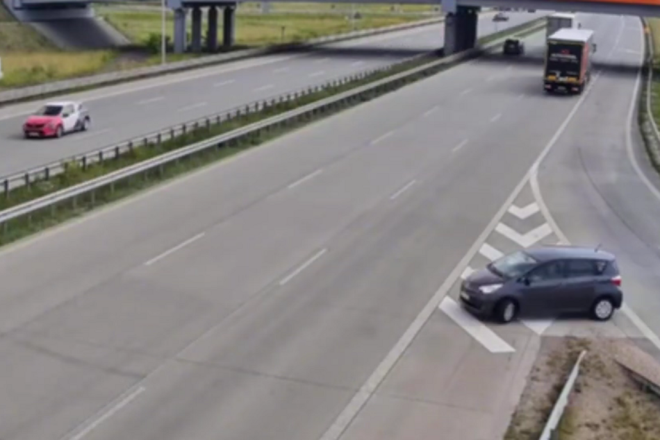 Łódź. Jechała pod prąd na autostradzie A1. Podróż do Łodzi, mogła skończyć się w Katowicach