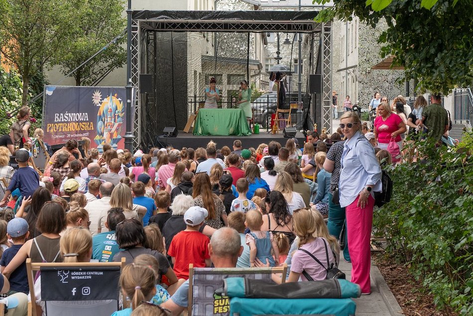 Łódź. Baśniowa Piotrkowska w Łodzi. Spektakl „Taka Pchła” zachwycił widzów!