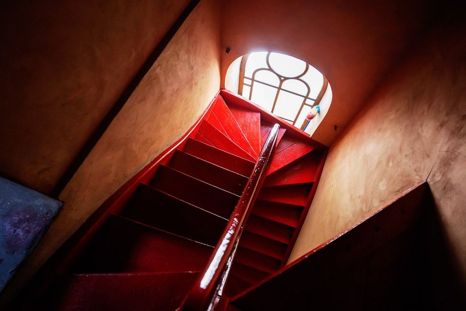 Łódź. Cerkiew w Łodzi zachwyci każdego. Widziałeś, jak zjawiskowo wygląda w środku?