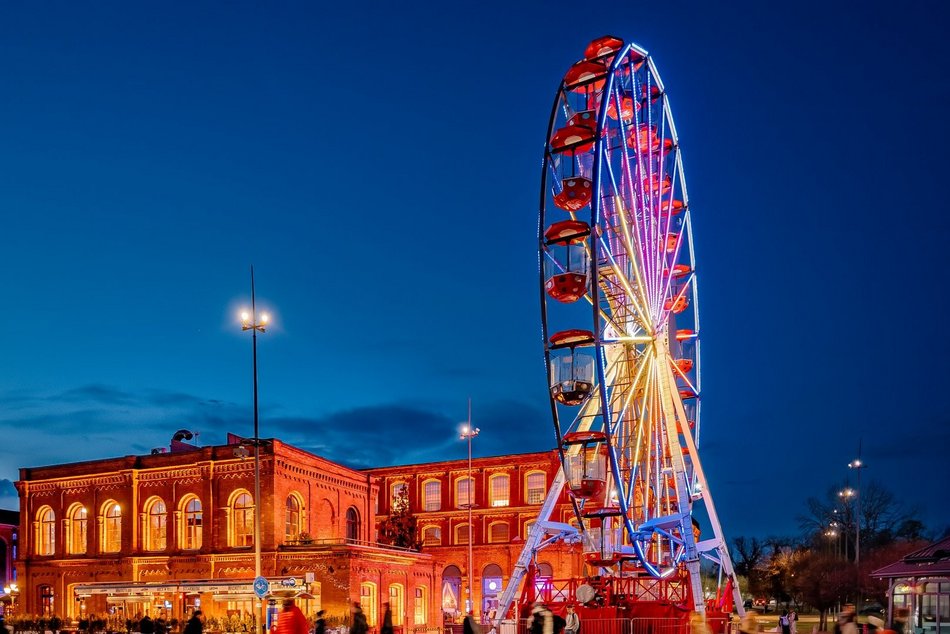 Łódź. Gdzie się oświadczyć w Łodzi? Taras widokowy w EC1, Manu Eye, kładka nad Mickiewicza i więcej